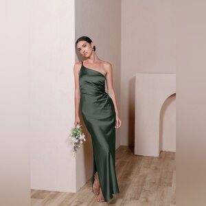 Revelry Jade Satin Gown- Deep Olive Size 6